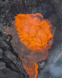 火山の噴火の様子